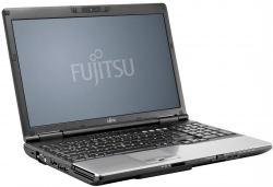 Fujitsu LIFEBOOK E782 (E7820MF065RU)