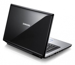 Samsung R520-FS02