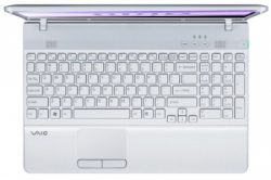 Sony VAIO VPC-EB2M1R/W